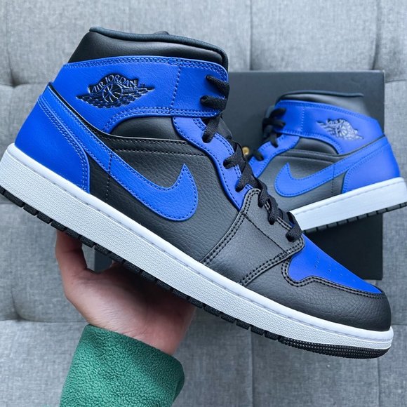 Jordan Other - 🖤💙🤍 Men's Air Jordan 1 Retro Mid black blue